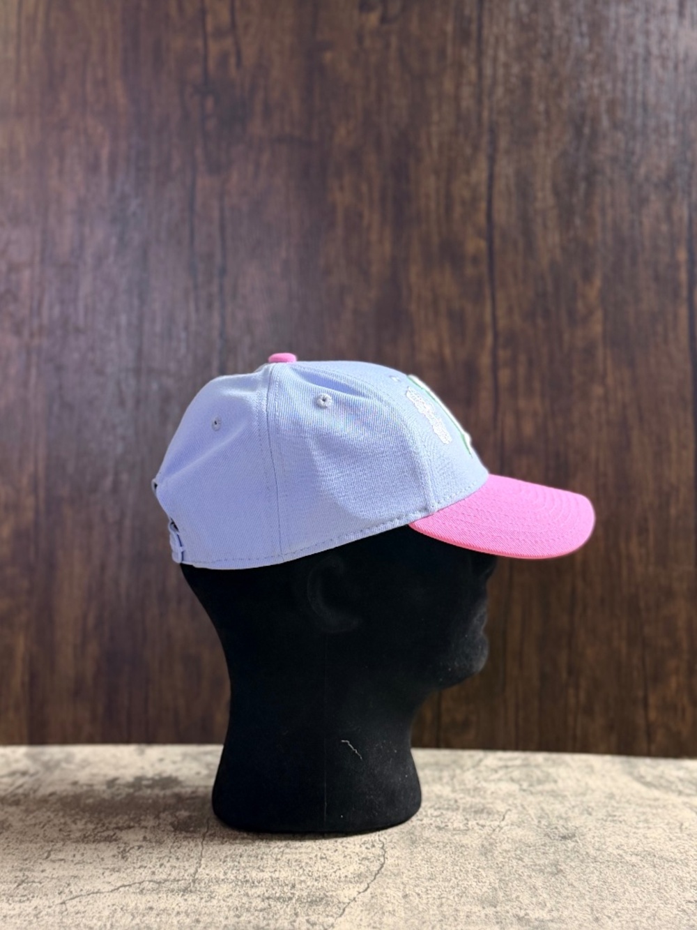 New Era 9FORTY Low Profile Oakland A’s Floral Blue Pink Snapback OSFA - Picture 7 of 9